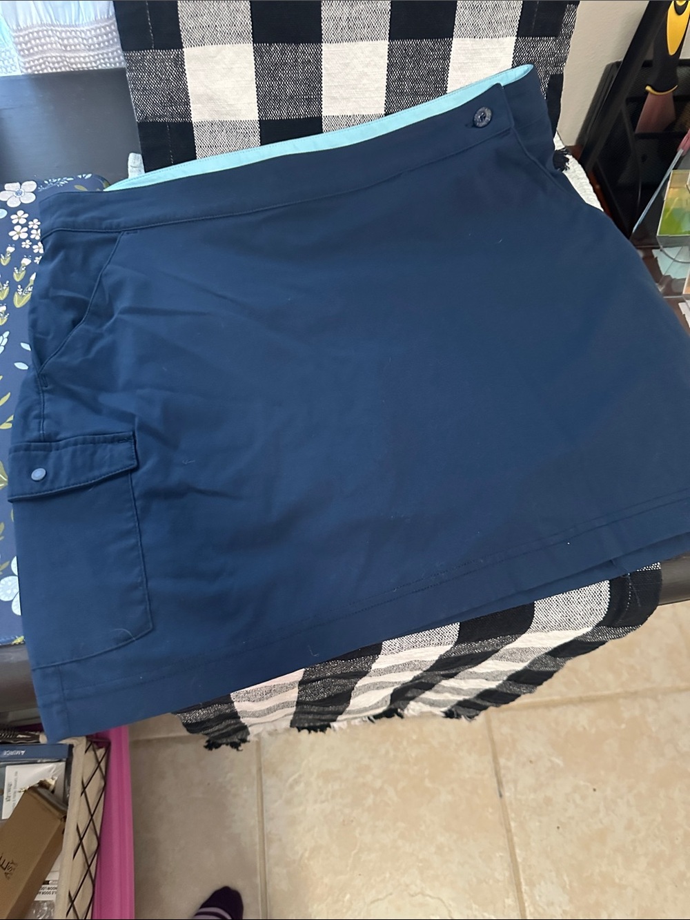 Navy Women’s Active Skort with Side Pocket Sz 10 by Columbia
